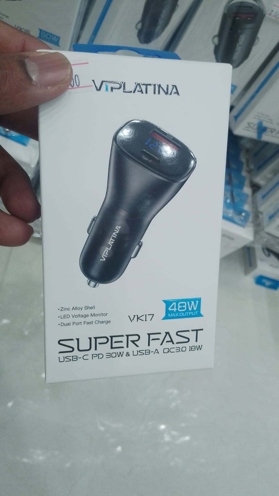 VK17 CAR CHARGER -BLACK